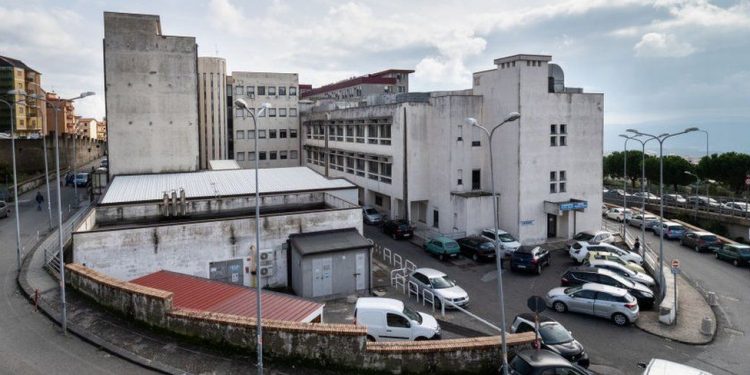 Italian hospital employee accused of skipping work for 15 years