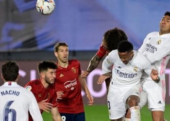 Real Madrid beat Osasuna to keep pressure on Atletico
