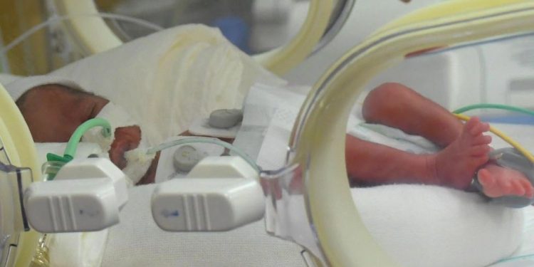 Malian woman gives birth to nine babies