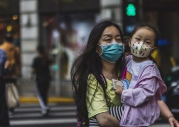 China allows couples to have three children