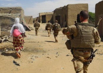 France suspends military ties with Mali over coup