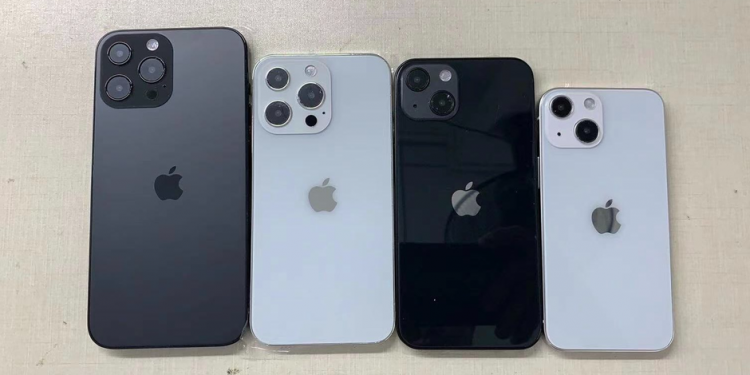 How to back up your iPhone or Apple device easily?