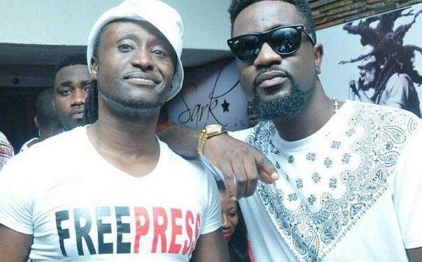 I almost recorded a diss song to Sarkodie – Reggie Rockstone