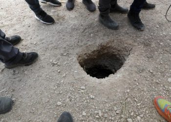 Six Palestinian prisoners escape Israeli jail through tunnel