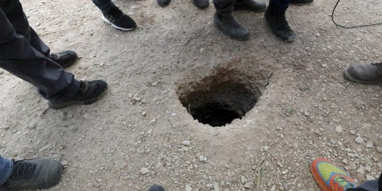 Six Palestinian prisoners escape Israeli jail through tunnel