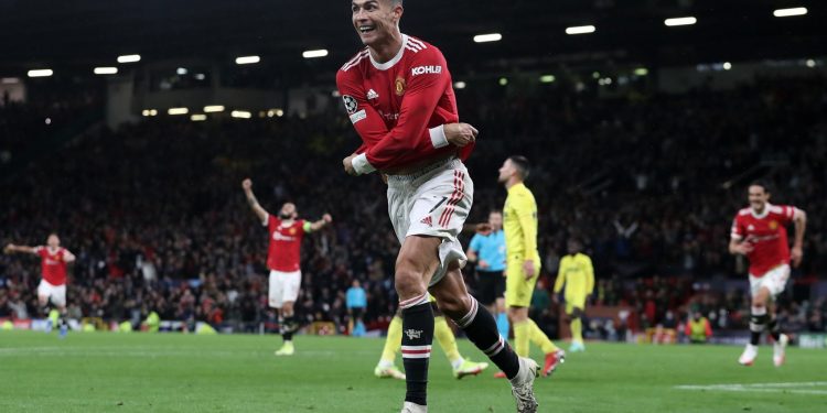 Ronaldo scores in 95th minute as Man United beat Villarreal