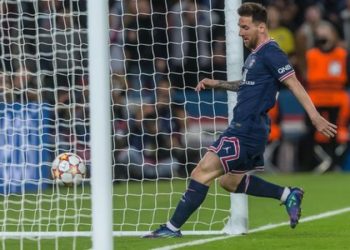 Messi scores as PSG come from behind to beat Leipzig