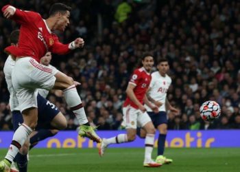 Man United bounce back to Liverpool’s defeat to beat Tottenham
