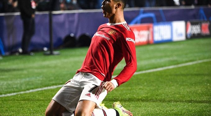 Ronaldo rescues Man United at Atalanta