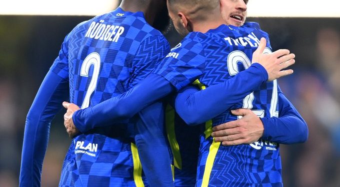 Chelsea thrash Juventus to reach Champions League last 16