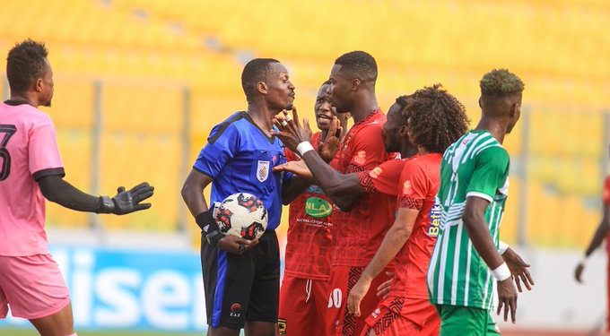 Julien Nunoo, Roland Addy given 4 match day suspension for poor officiating in King Faisal, Kotoko game
