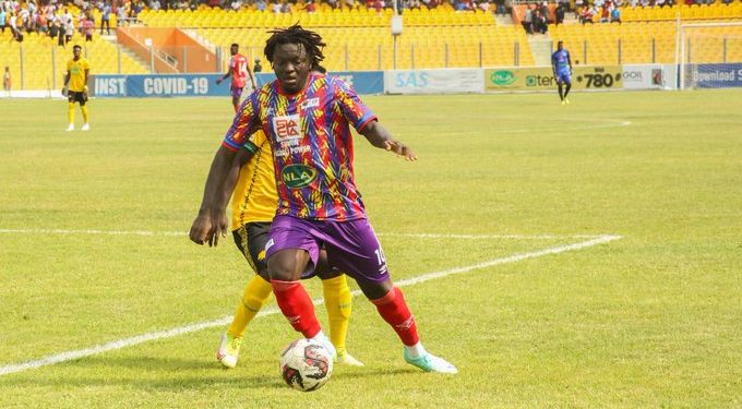 Sulley Muntari’s iPhone stolen at Hearts-Kotoko match