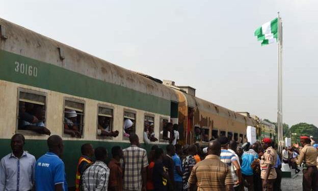 Gunmen attack Nigeria train with nearly 1,000 passengers