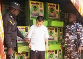 Police grab Chinese for illegally operating ‘jackpot machines’