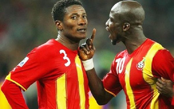 Asamoah Gyan reveals what Stephen Appiah told him in viral image after Uruguay penalty miss