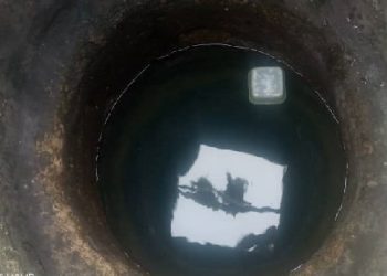 20-year-old mother dumps twin babies in well