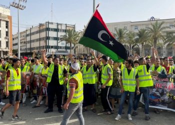 Libya protesters storm parliament building in Tobruk