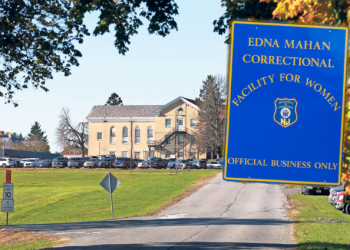 Transgender woman transferred from prison after impregnating 2 inmates