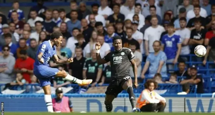 Sterling scores first Chelsea goals in win over Leicester