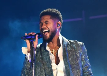 Yeah! – Usher, Stormzy, Tems, Sarkodie, Stonebowy to Burn Accra’s Black Star Square on Sept. 24