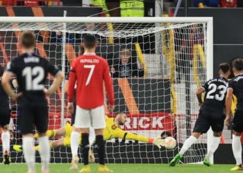 Man United beaten in Europa League by Real Sociedad