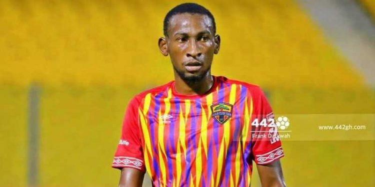 Hearts offer Mamane Lawale $300-a-month contract