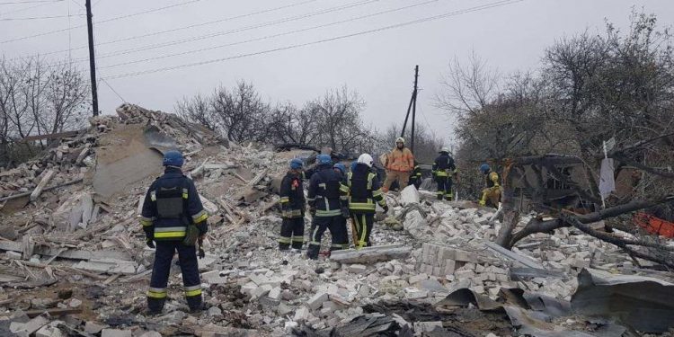 Ukraine war: 10 million without power after Russian strikes