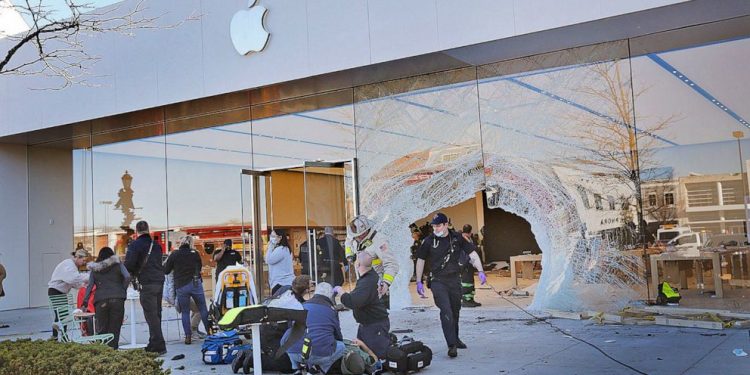 One dead after vehicle crashes into Massachusetts Apple store