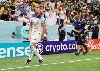 Qatar 2022: England beat Senegal to set up France quarter-final