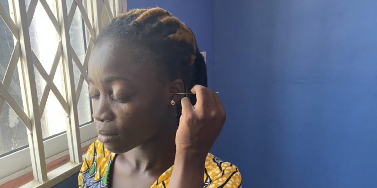 Stop inserting bird feathers in your ears – Public cautioned