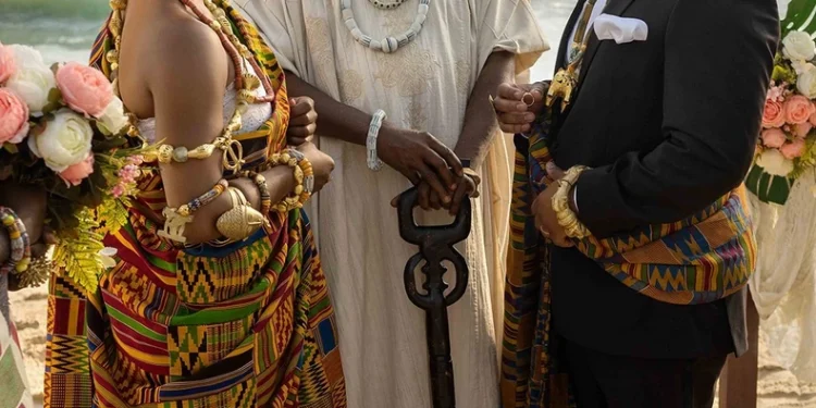 Snowfall: David Dontoh features in American series with lead stars in Kente