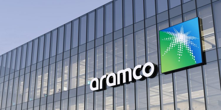 Aramco: Saudi state-owned oil giant sees record profit of $161bn