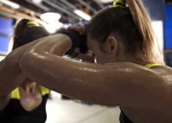 Sniffing body odour is tested as an anxiety therapy