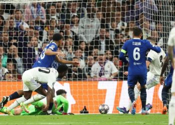 Real Madrid beat 10-man Chelsea