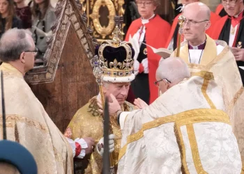 King Charles III crowned King of the United Kingdom and the 14 other Comonwealth realms