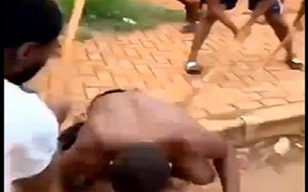 Suspected thief beaten to pulp by some UG students