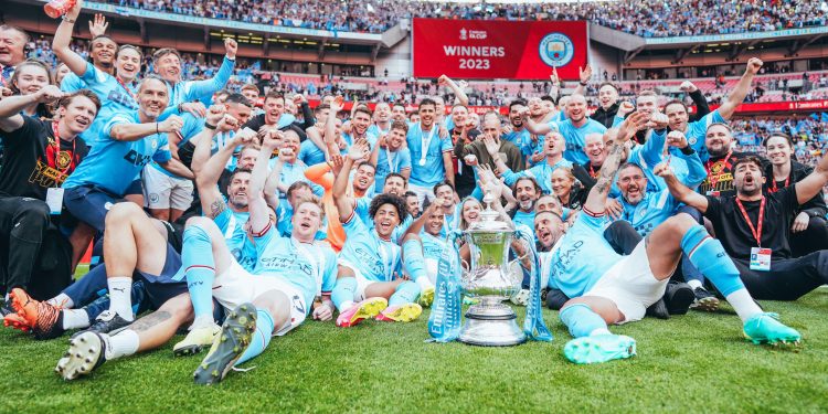 Man City beat Man United to win FA Cup