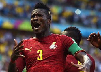 Asamoah Gyan announces retirement from professional football