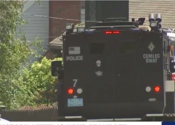 24-year-old Ghanaian shoots two family members in US during 13-hour standoff with police