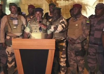 Gabon: Army officers say they are taking power