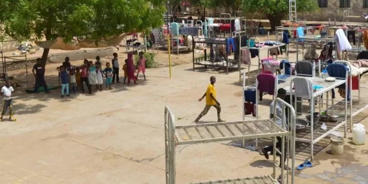 Sudan: Air strike on Khartoum kills at least 20