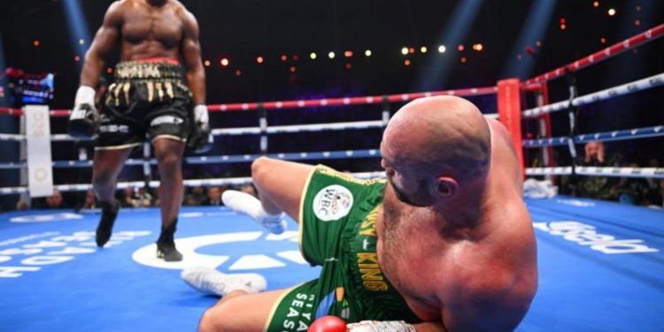 Fury claims controversial split decision win over ex-UFC fighter Ngannou