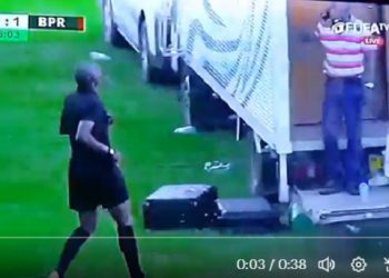 Uganda: Referee uses TV as VAR