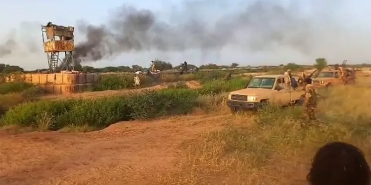 Cities under siege as Mali slides towards chaos