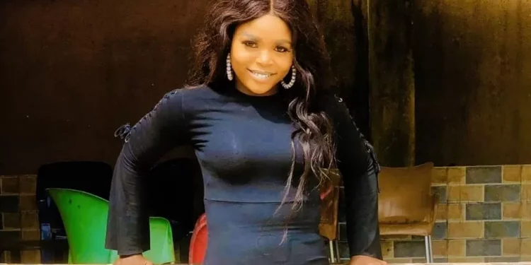 Nicki Minaj responds to Nigerian fan’s complaint about tour venues