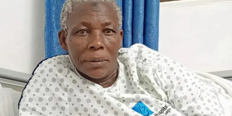 Seventy-year-old woman gives birth to twins