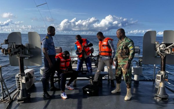 Ghana Navy intercepts canoe loaded with suspected narcotics