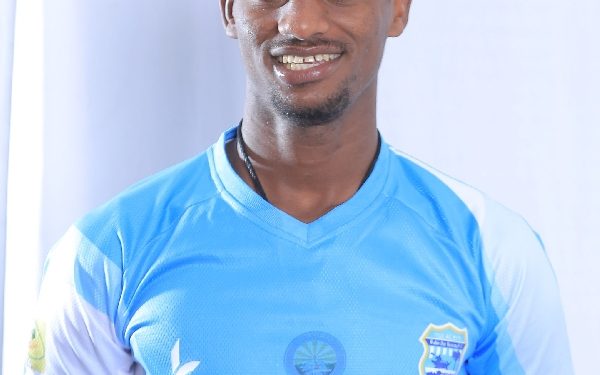 Ethiopian footballer Alelegn Azene commits suicide – Reports