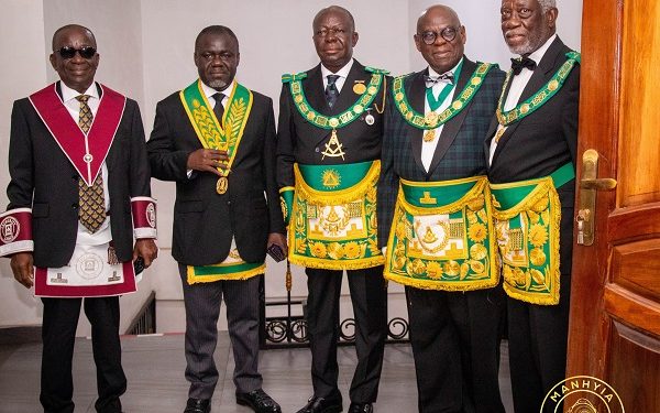 Freemasons gather in Kumasi to honour Otumfuo Osei Tutu II