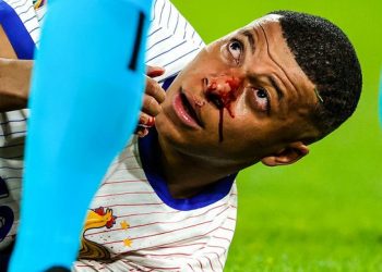 Injury scare for Mbappe as France hold on to beat Austria